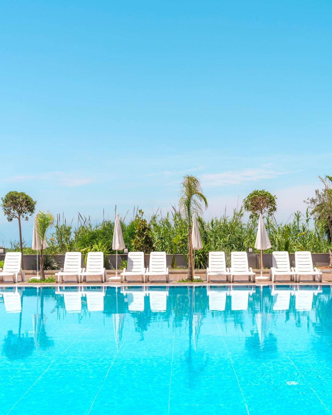 Laristone Suite Spa Hotel Aksu  Exterior foto